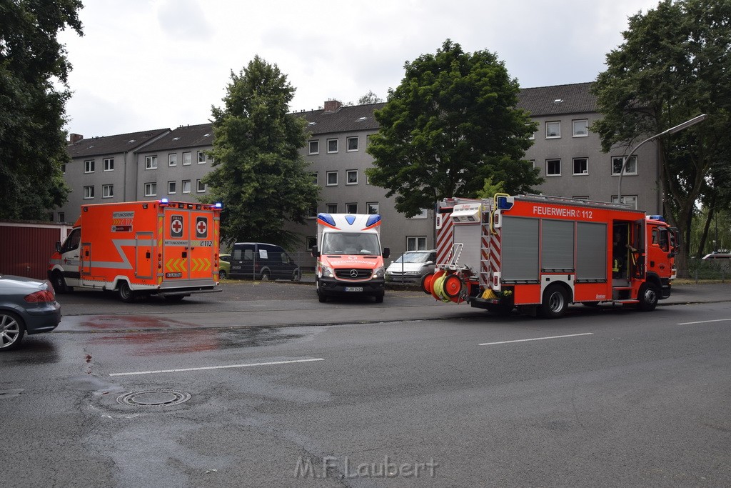 Feuer 2 Y Koeln Bilderstoeckchen Schiefersburger Weg P01.JPG - Miklos Laubert